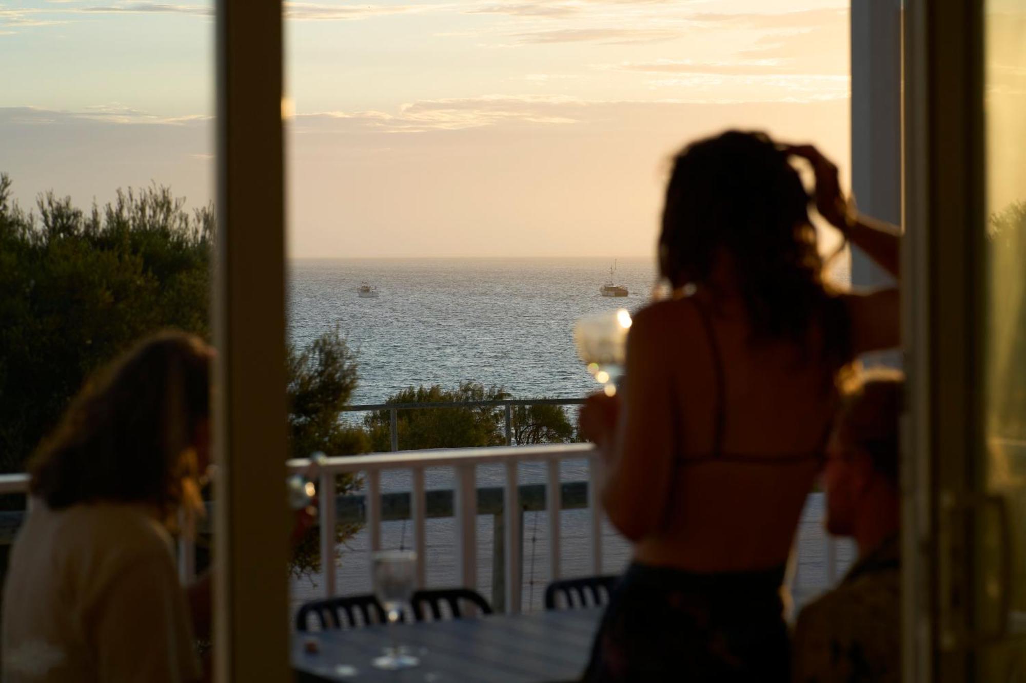 Tasman Holiday Parks - Denham Seaside Экстерьер фото